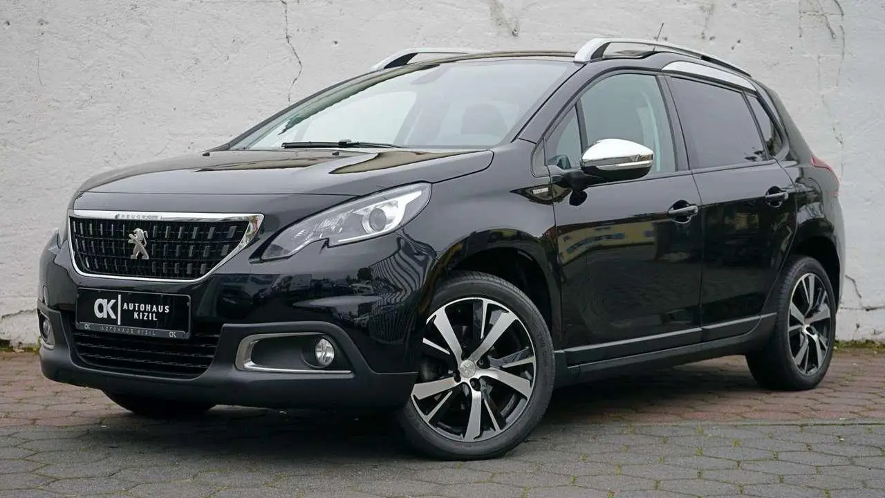 Photo 1 : Peugeot 2008 2019 Petrol