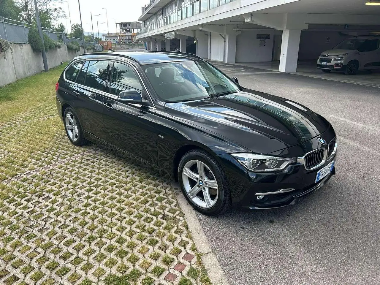 Photo 1 : Bmw Serie 3 2018 Diesel