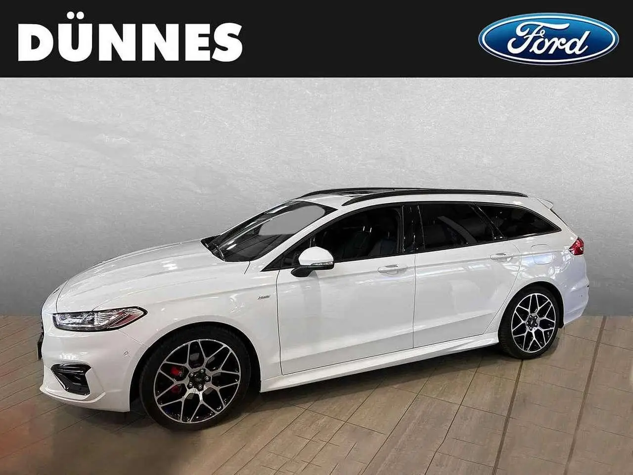 Photo 1 : Ford Mondeo 2021 Hybride