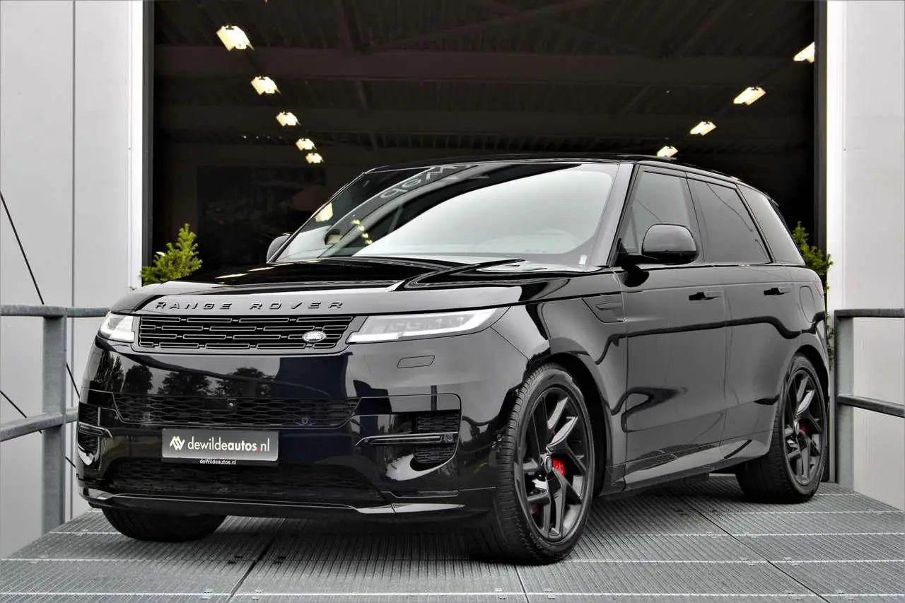 Photo 1 : Land Rover Range Rover Sport 2024 Hybrid