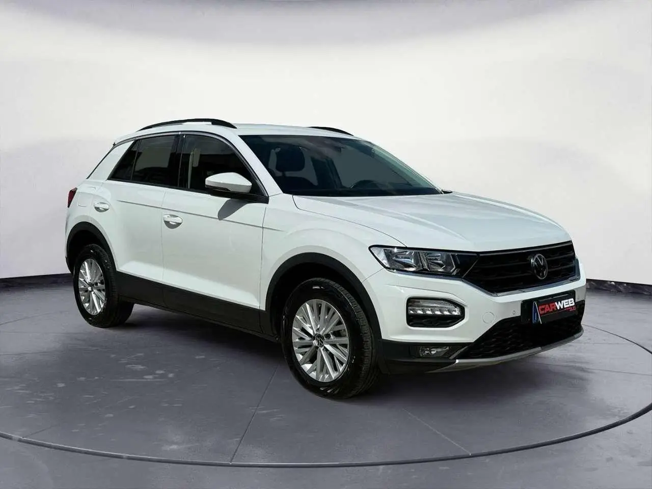 Photo 1 : Volkswagen T-roc 2022 Petrol