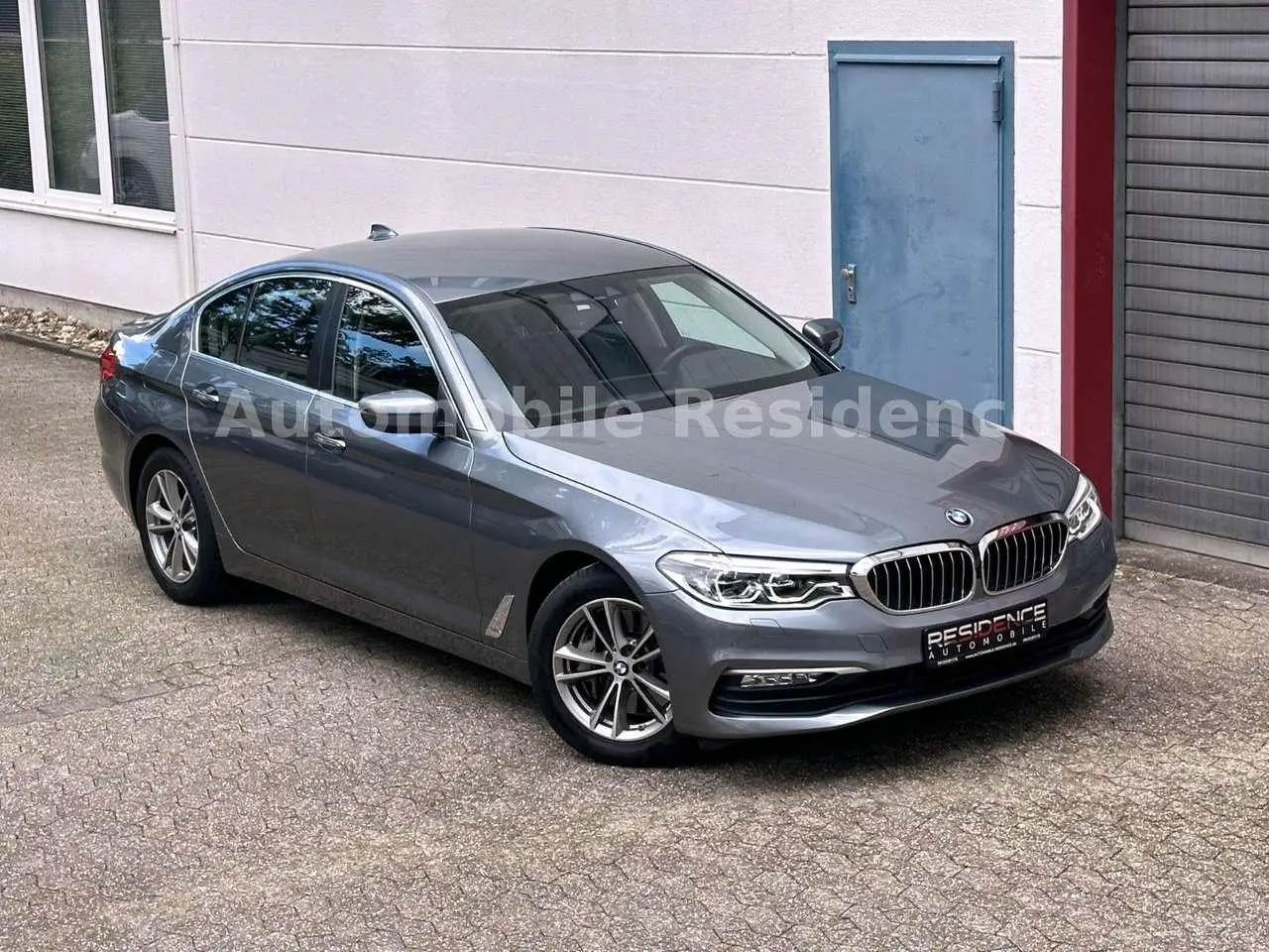 Photo 1 : Bmw Serie 5 2018 Essence