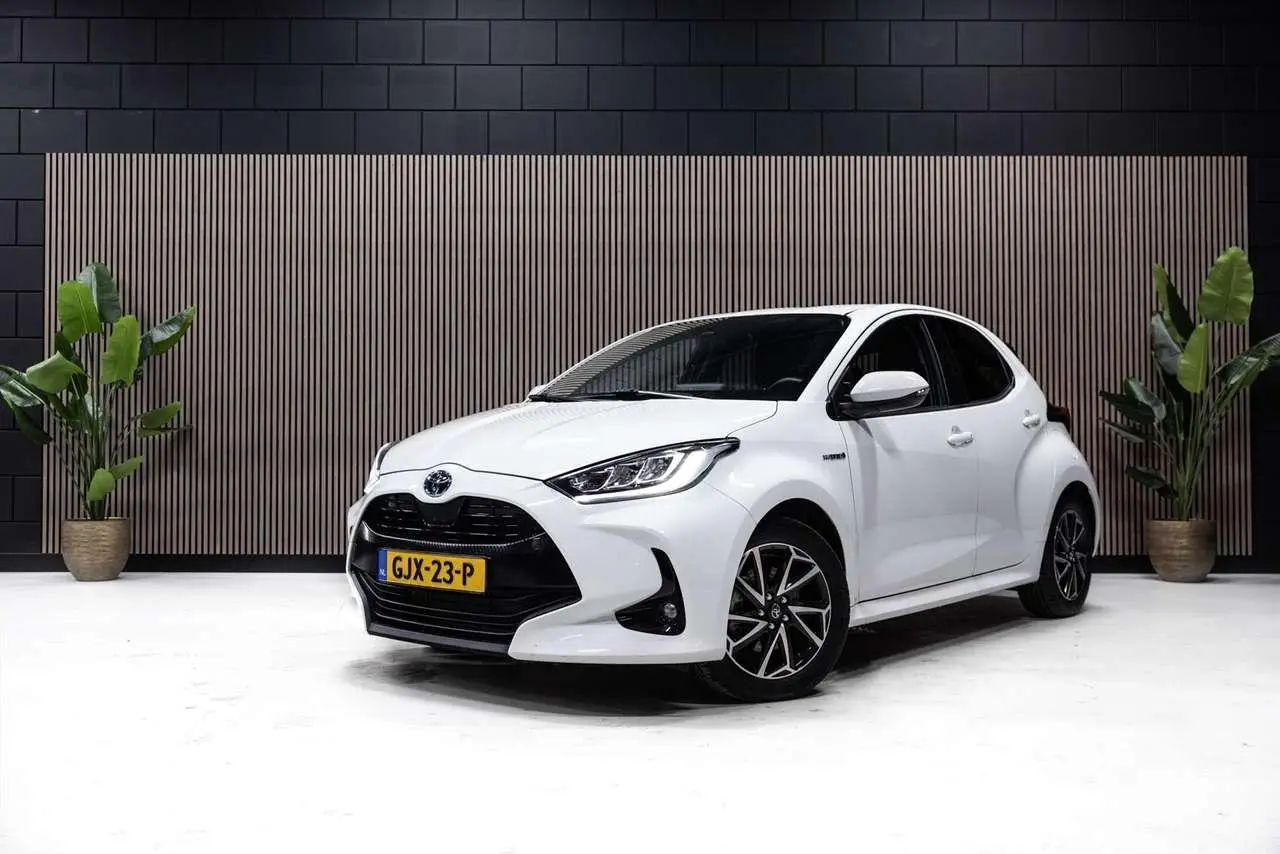 Photo 1 : Toyota Yaris 2020 Hybrid