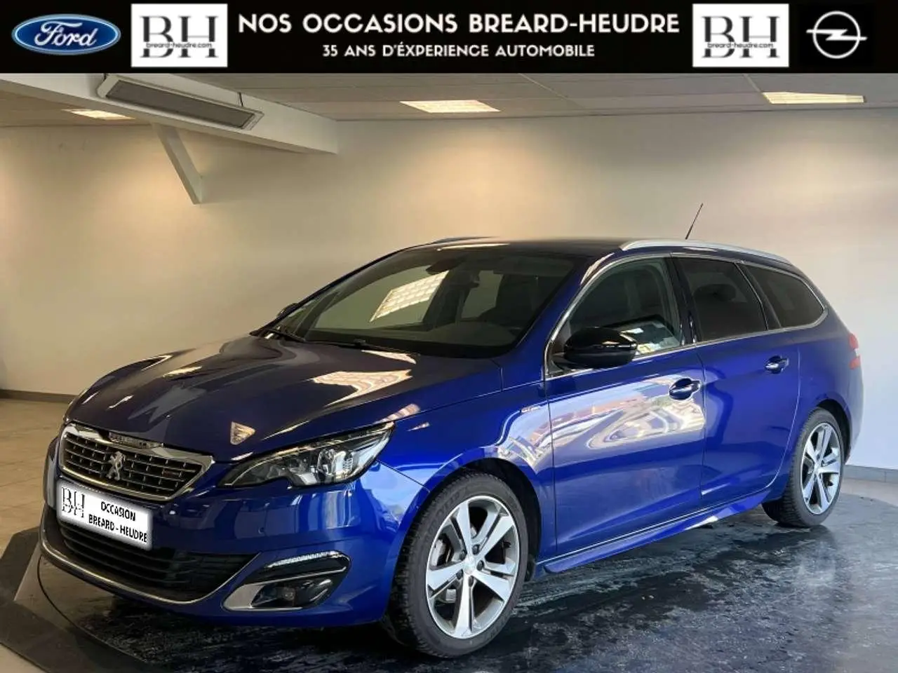 Photo 1 : Peugeot 308 2015 Petrol