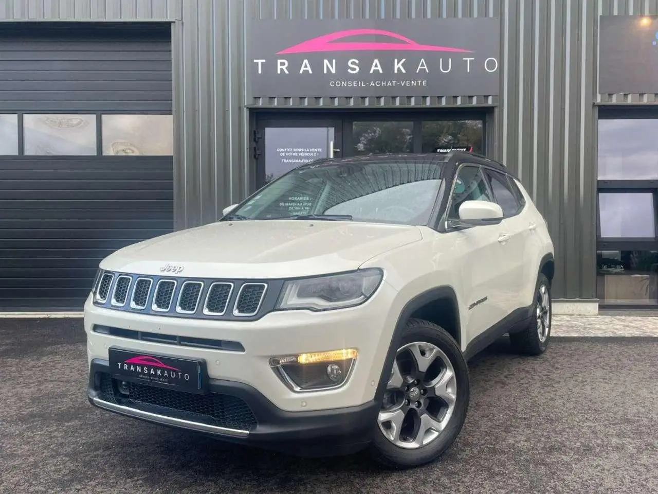 Photo 1 : Jeep Compass 2018 Petrol