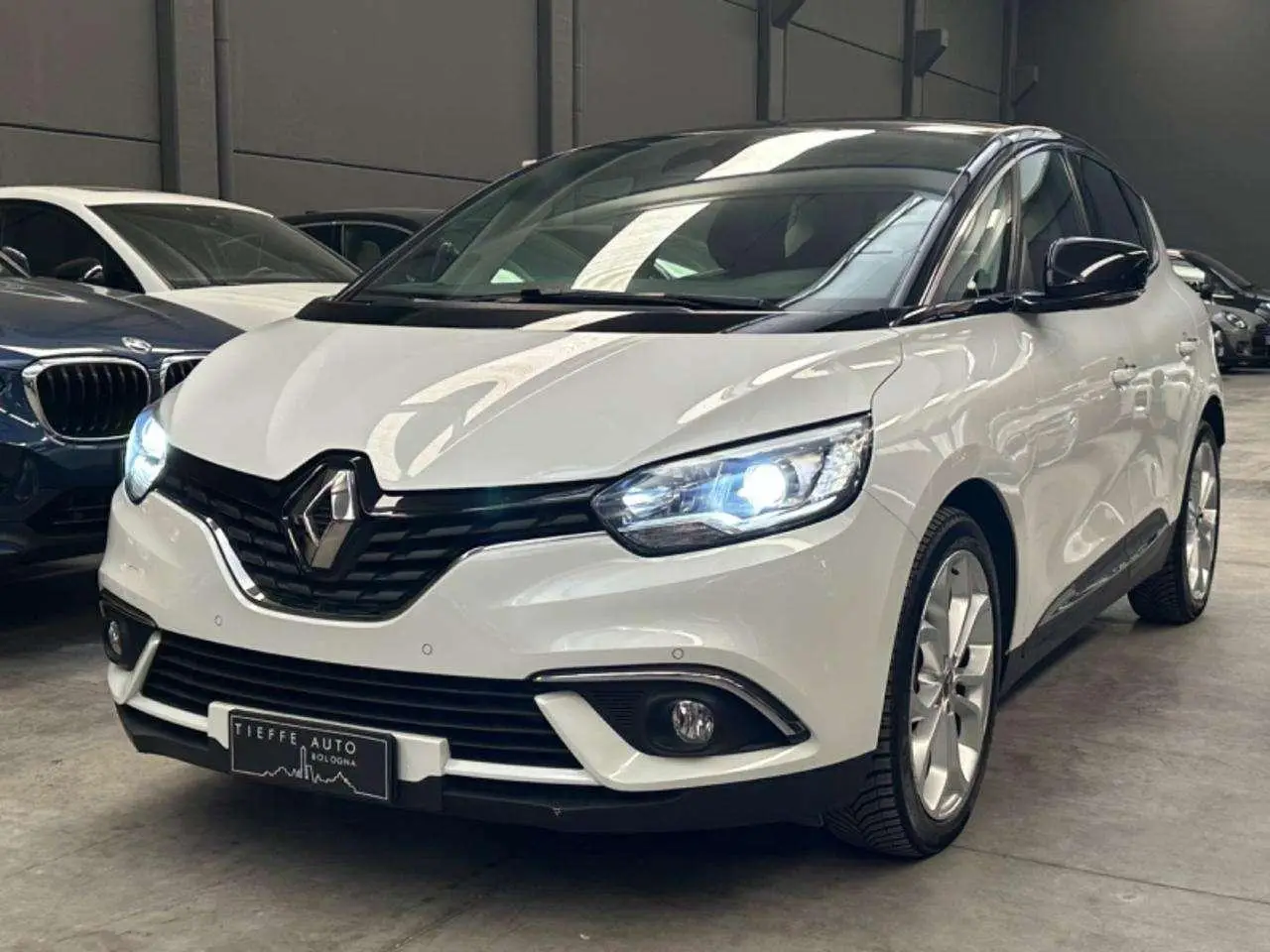 Photo 1 : Renault Scenic 2020 Diesel