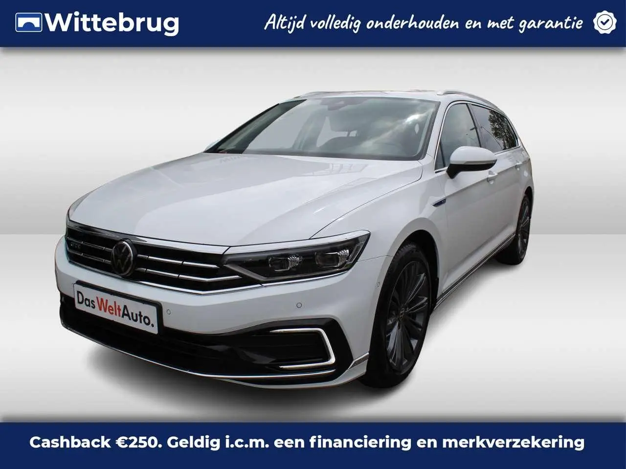 Photo 1 : Volkswagen Passat 2021 Hybride