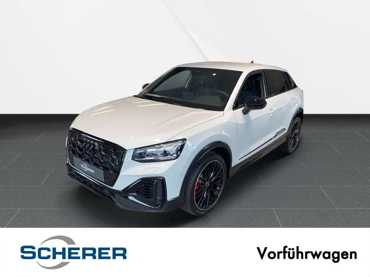 Photo 1 : Audi Sq2 2024 Petrol