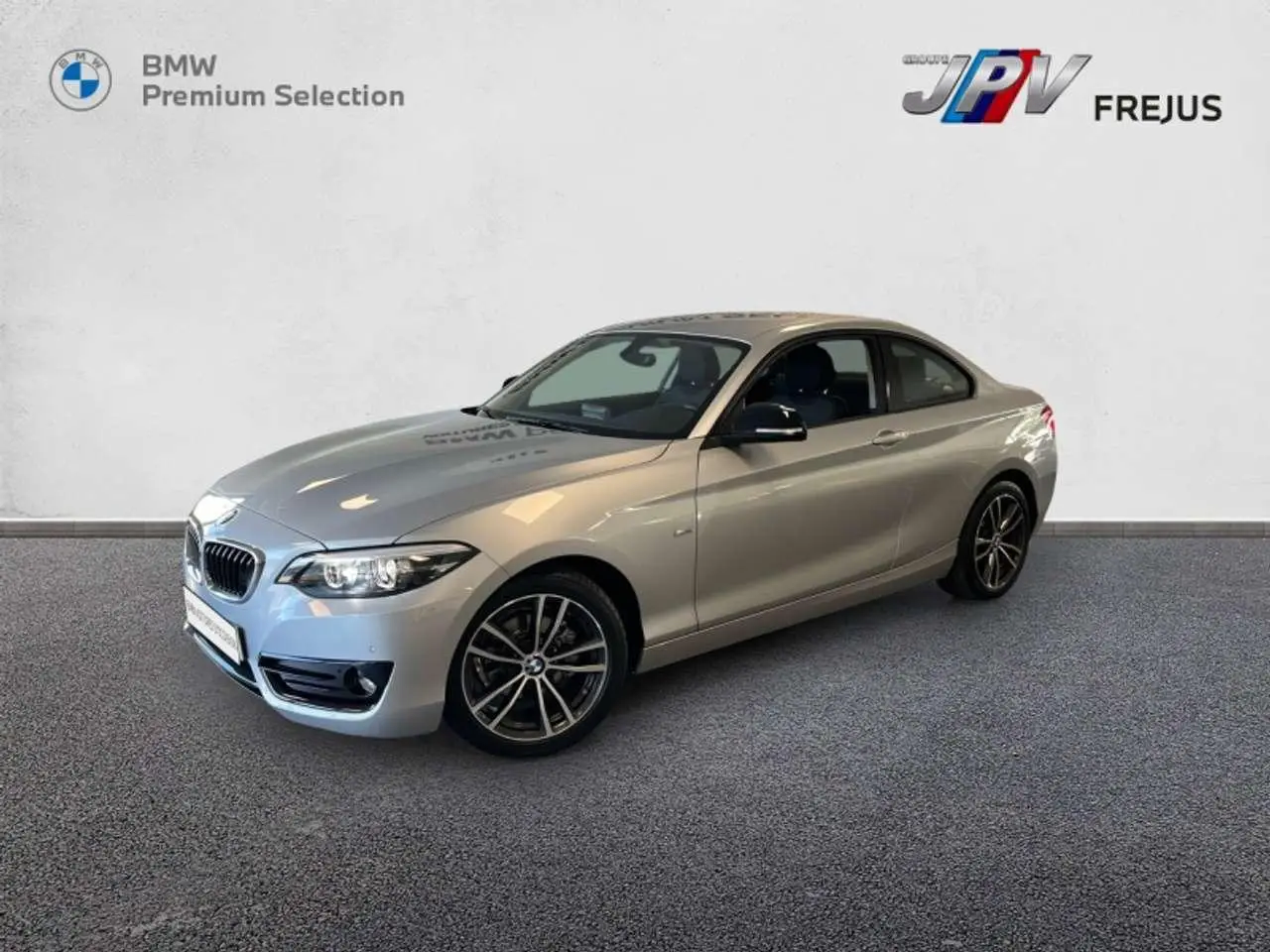 Photo 1 : Bmw Serie 2 2018 Essence