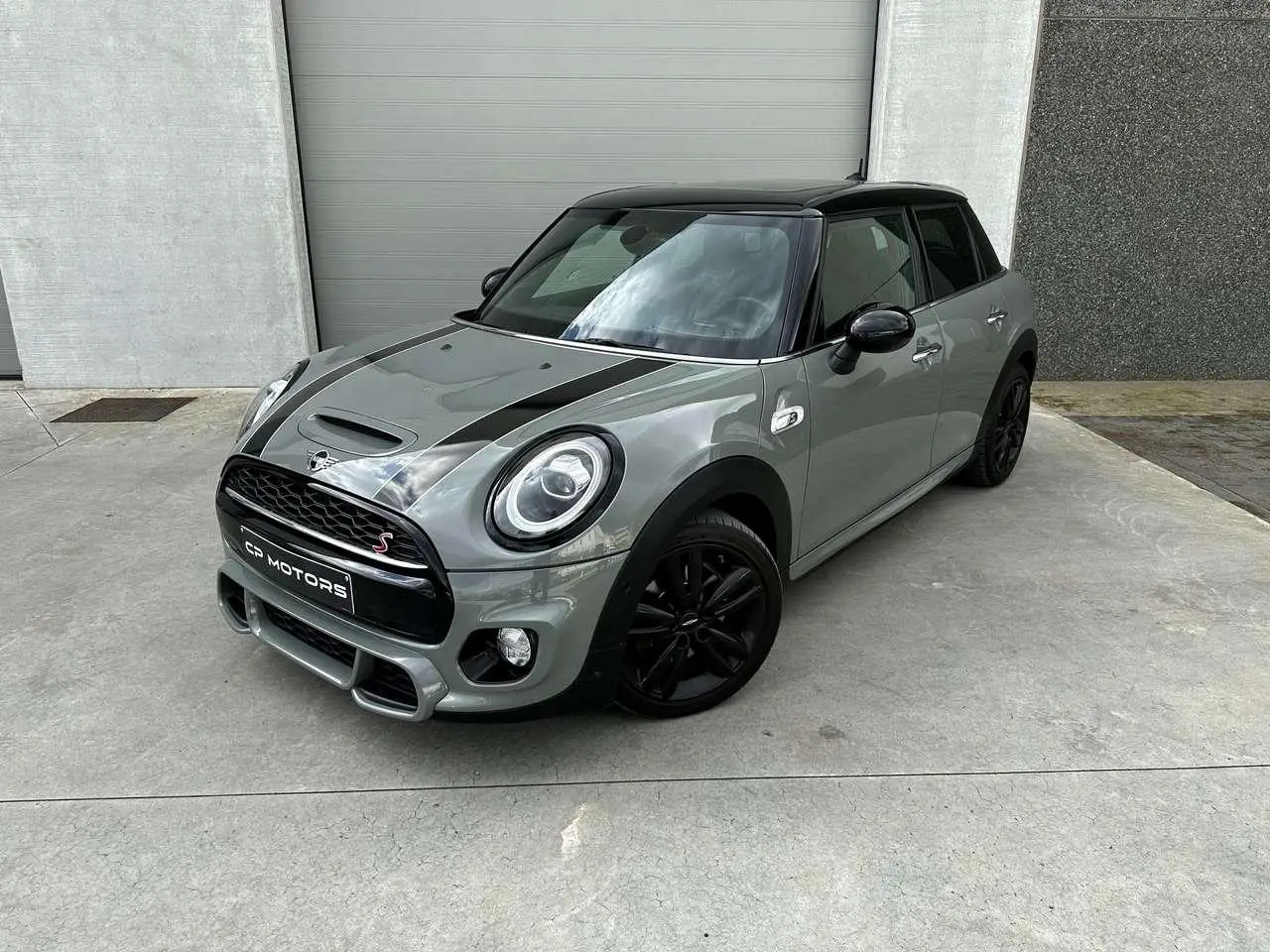 Photo 1 : Mini Cooper 2018 Essence