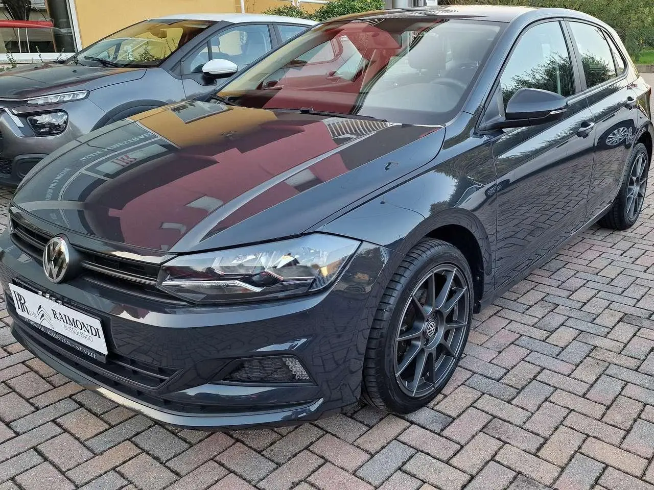 Photo 1 : Volkswagen Polo 2019 Petrol