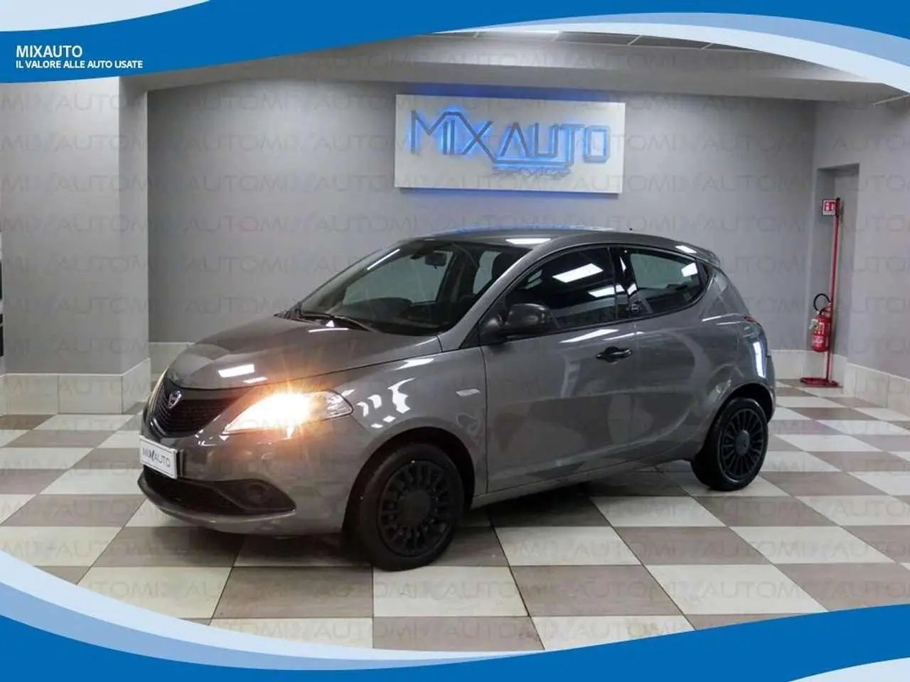 Photo 1 : Lancia Ypsilon 2021 Hybrid