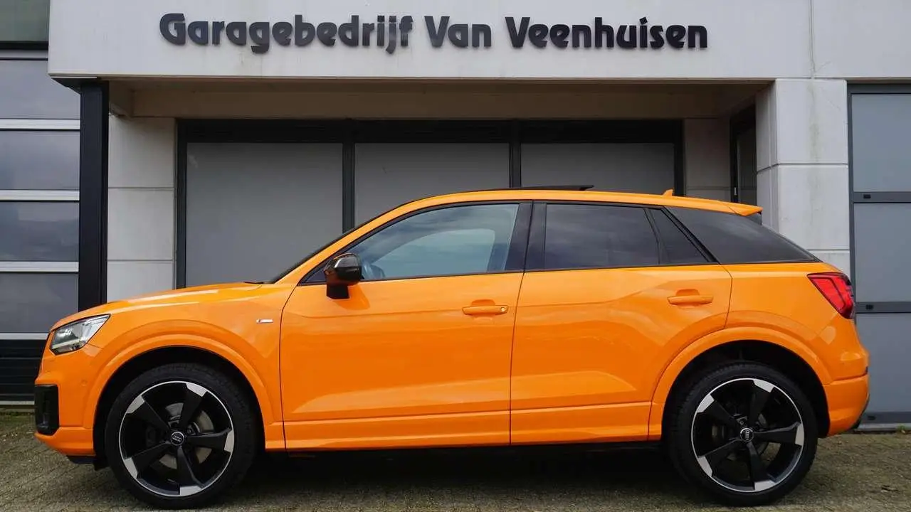 Photo 1 : Audi Q2 2017 Petrol