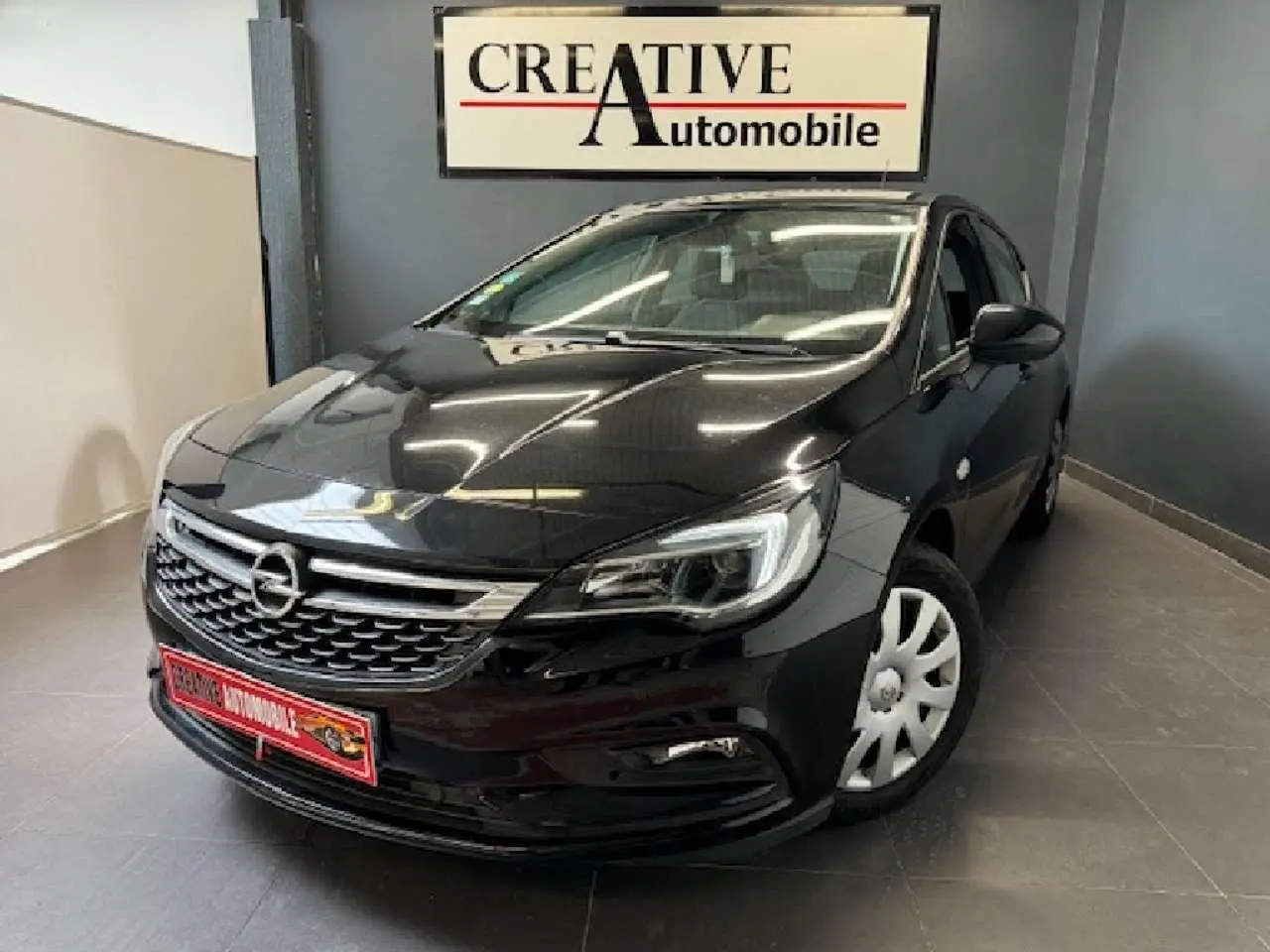 Photo 1 : Opel Astra 2019 Diesel