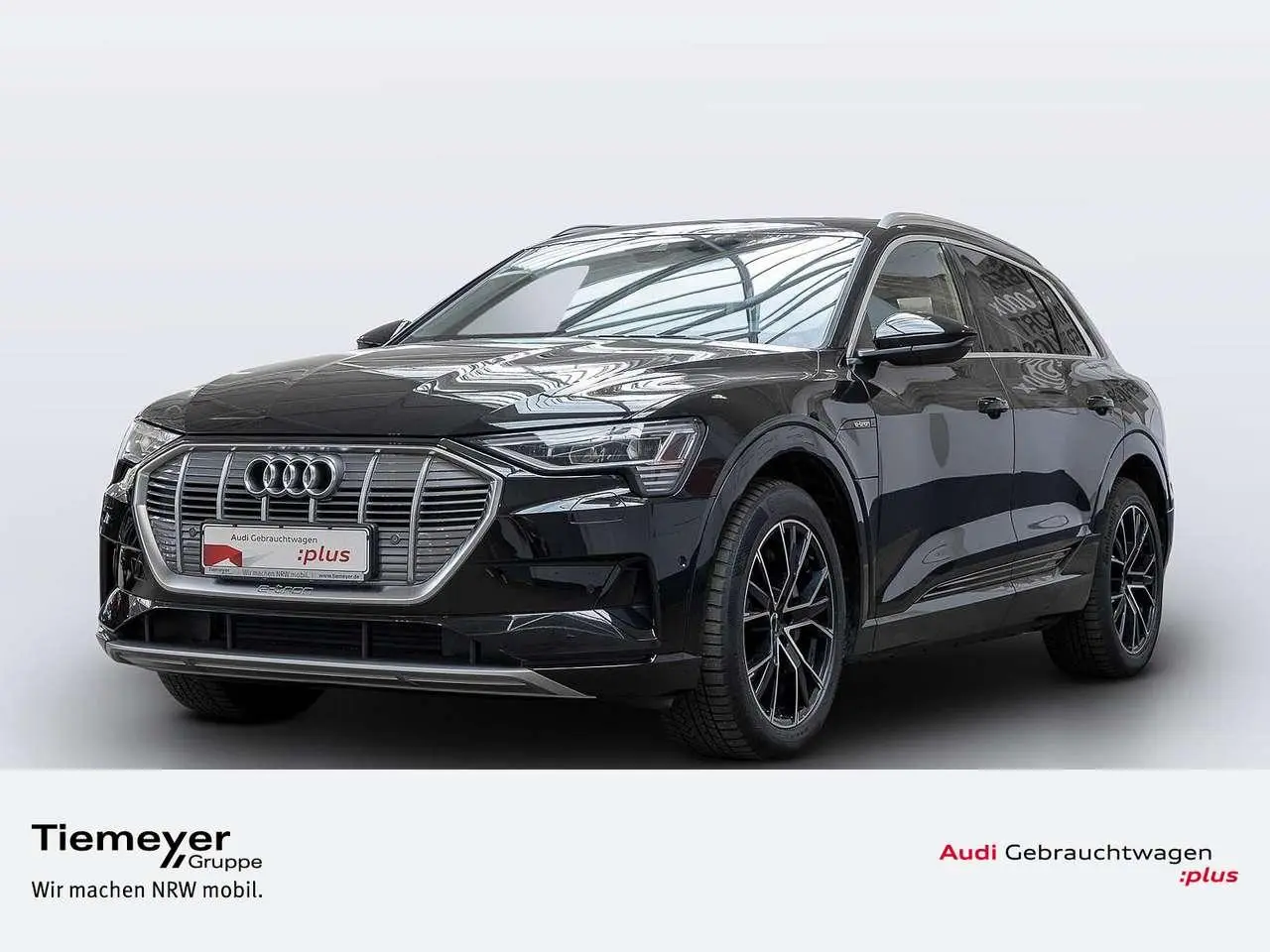 Photo 1 : Audi E-tron 2020 Électrique