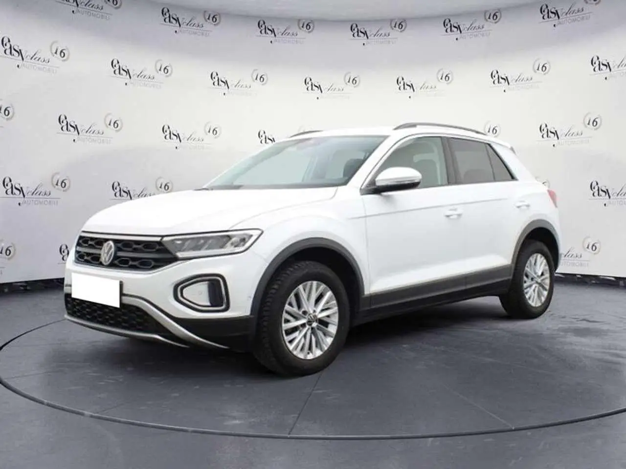 Photo 1 : Volkswagen T-roc 2024 Essence