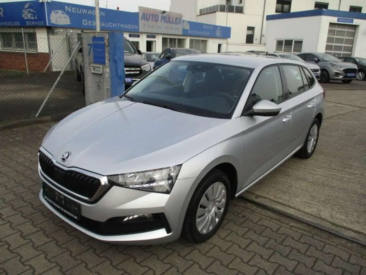 Photo 1 : Skoda Scala 2021 Petrol