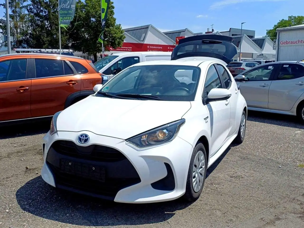 Photo 1 : Toyota Yaris 2021 Hybrid