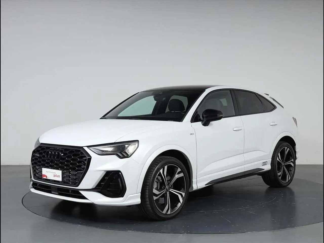 Photo 1 : Audi Q3 2022 Essence