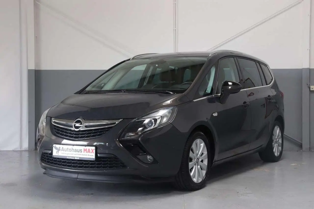 Photo 1 : Opel Zafira 2015 Essence