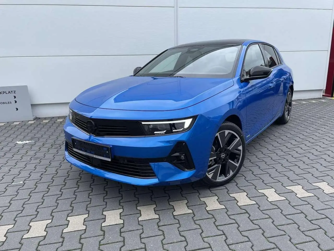 Photo 1 : Opel Astra 2023 Électrique