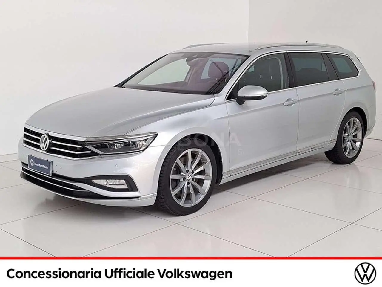 Photo 1 : Volkswagen Passat 2019 Diesel