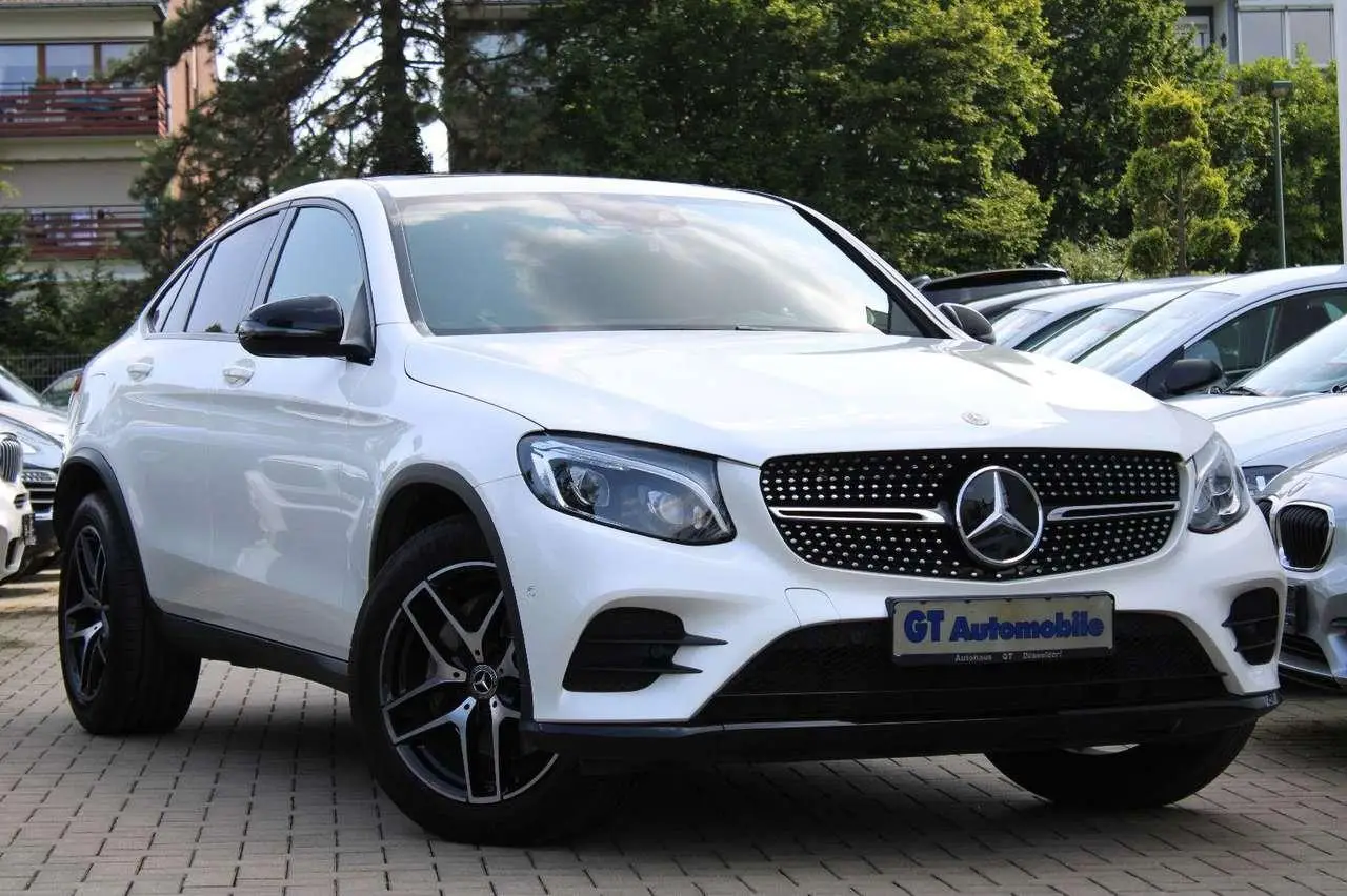 Photo 1 : Mercedes-benz Classe Glc 2017 Petrol