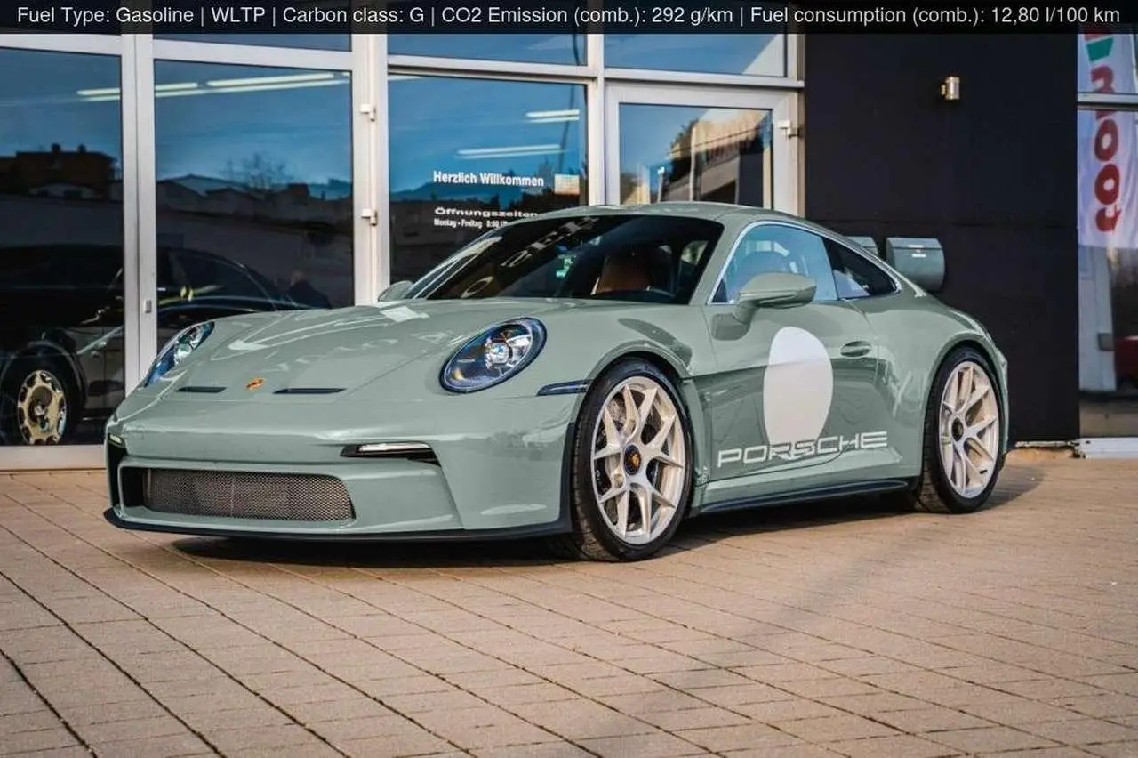 Photo 1 : Porsche 992 2024 Essence