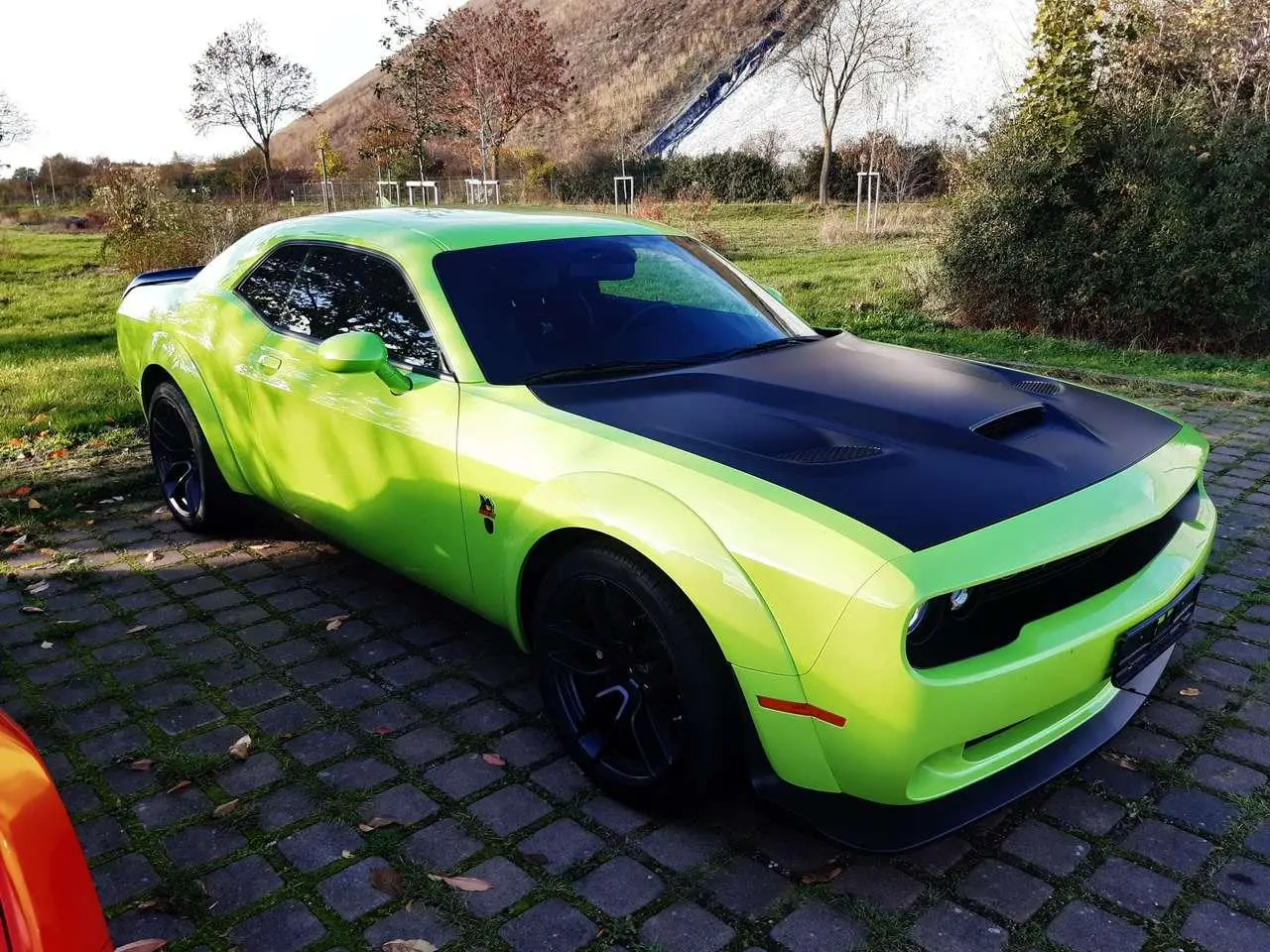 Photo 1 : Dodge Challenger 2020 Essence