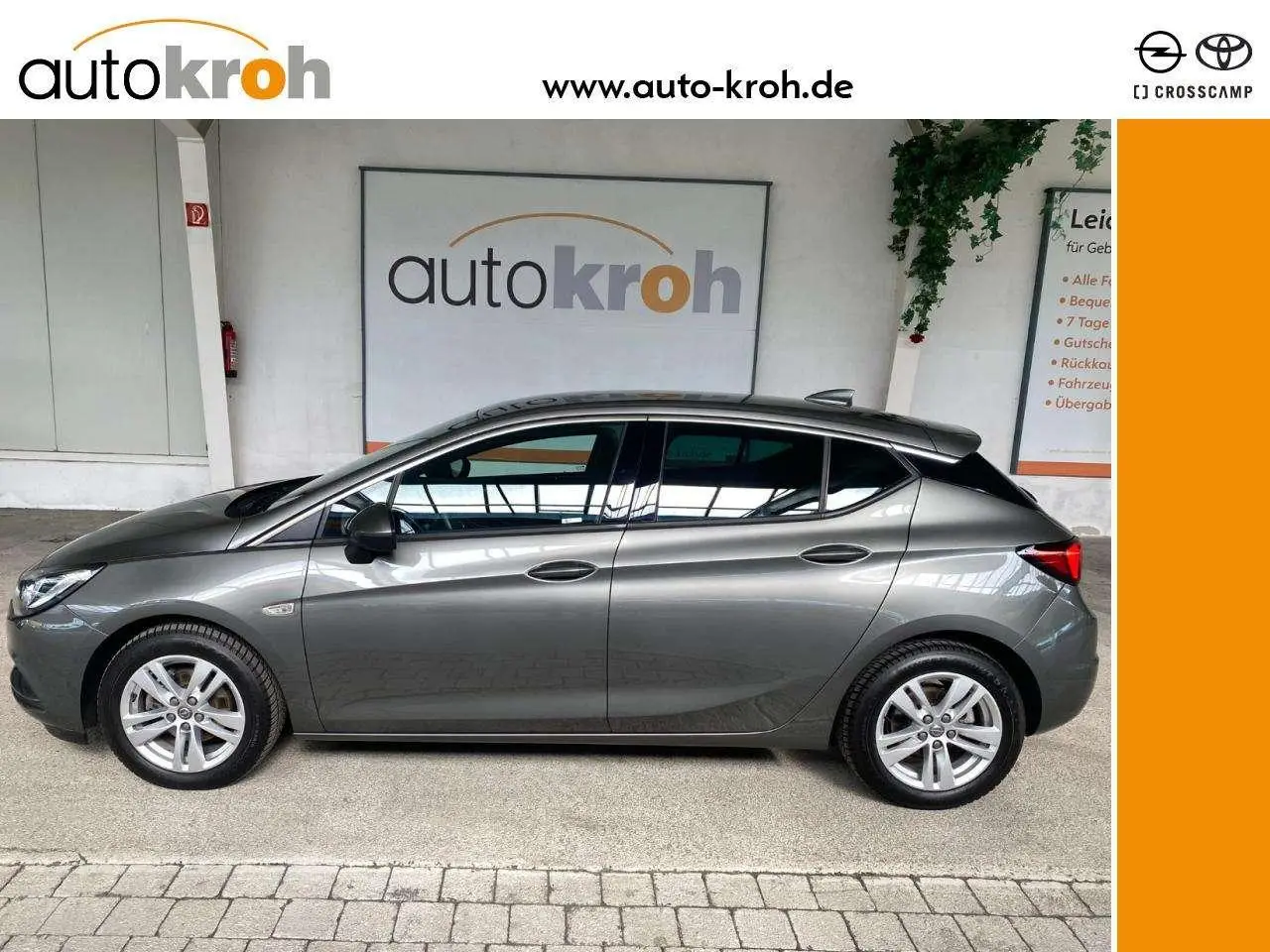 Photo 1 : Opel Astra 2018 Petrol