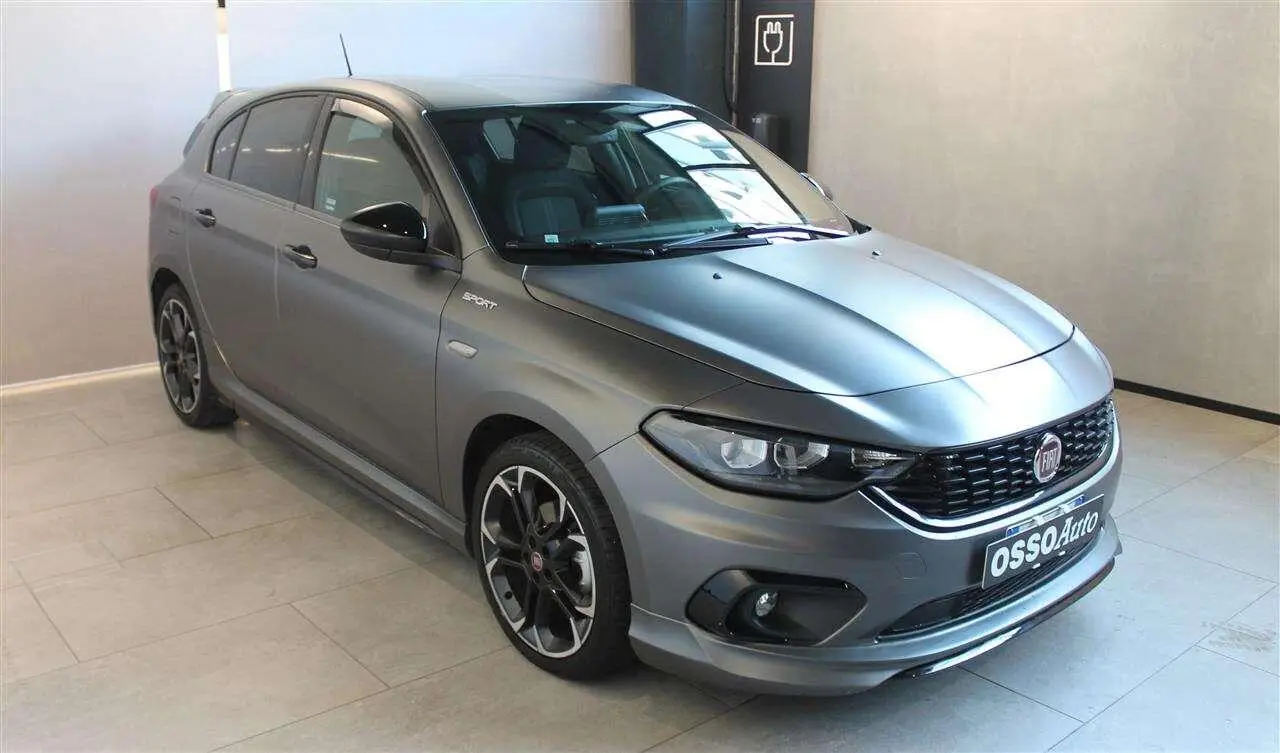 Photo 1 : Fiat Tipo 2021 Essence