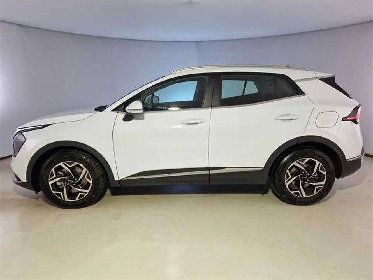 Photo 1 : Kia Sportage 2024 Hybride