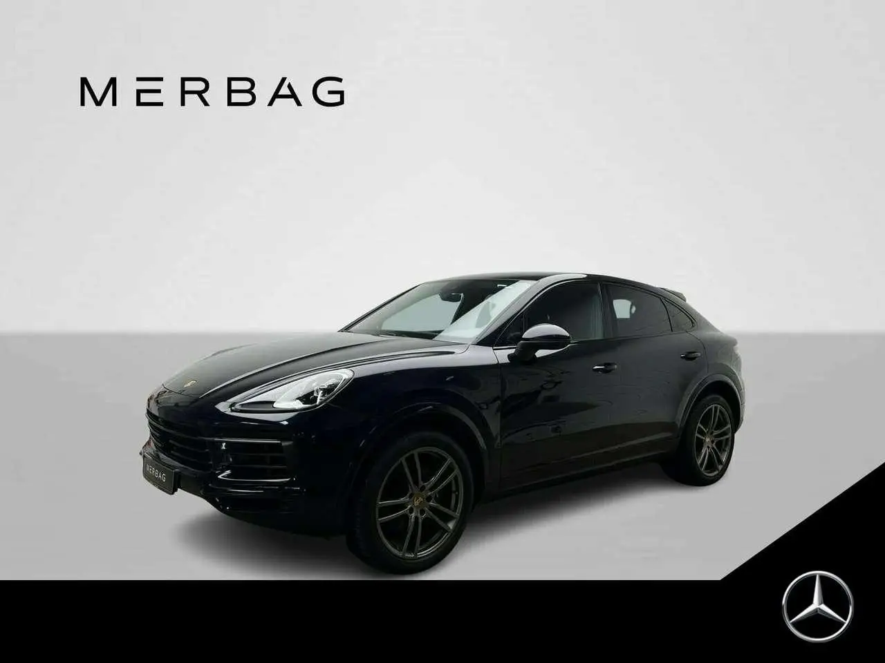 Photo 1 : Porsche Cayenne 2022 Petrol