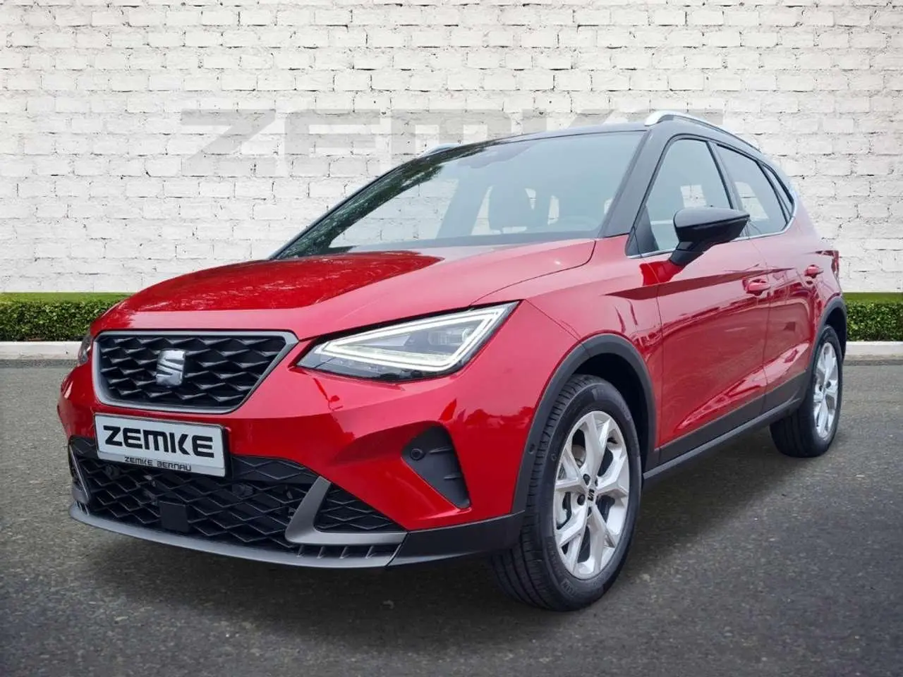 Photo 1 : Seat Arona 2024 Petrol