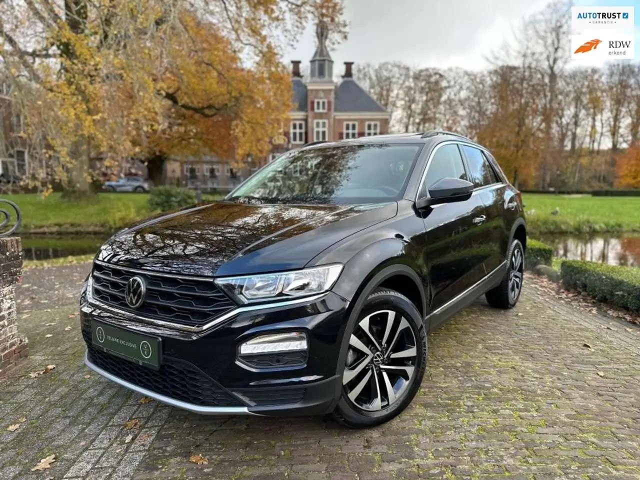 Photo 1 : Volkswagen T-roc 2021 Essence