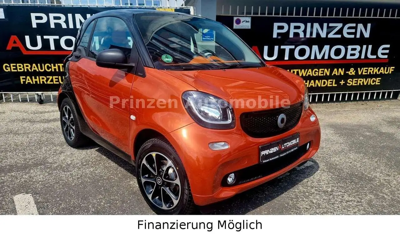 Photo 1 : Smart Fortwo 2017 Petrol