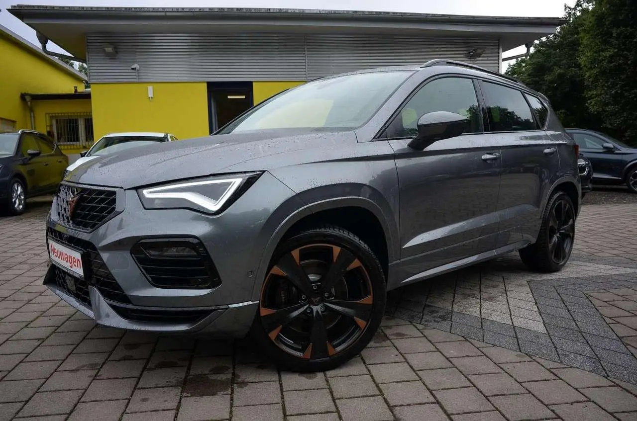 Photo 1 : Cupra Ateca 2024 Petrol