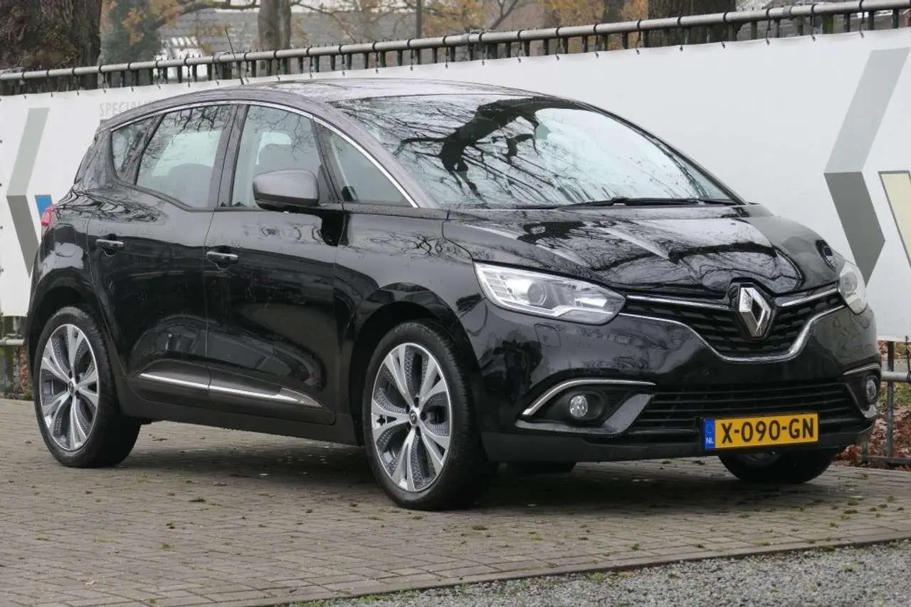 Photo 1 : Renault Scenic 2017 Petrol