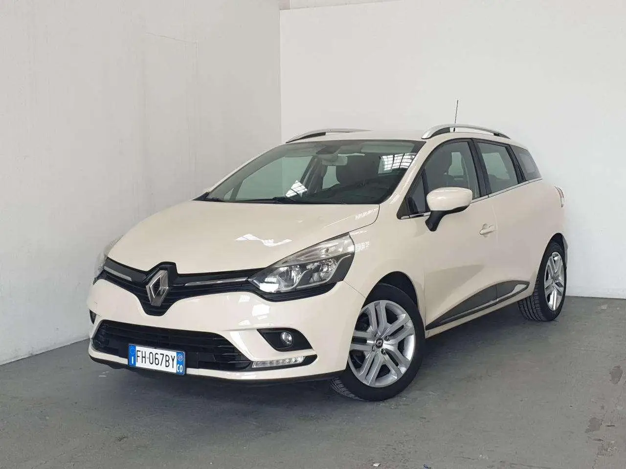 Photo 1 : Renault Clio 2017 Petrol