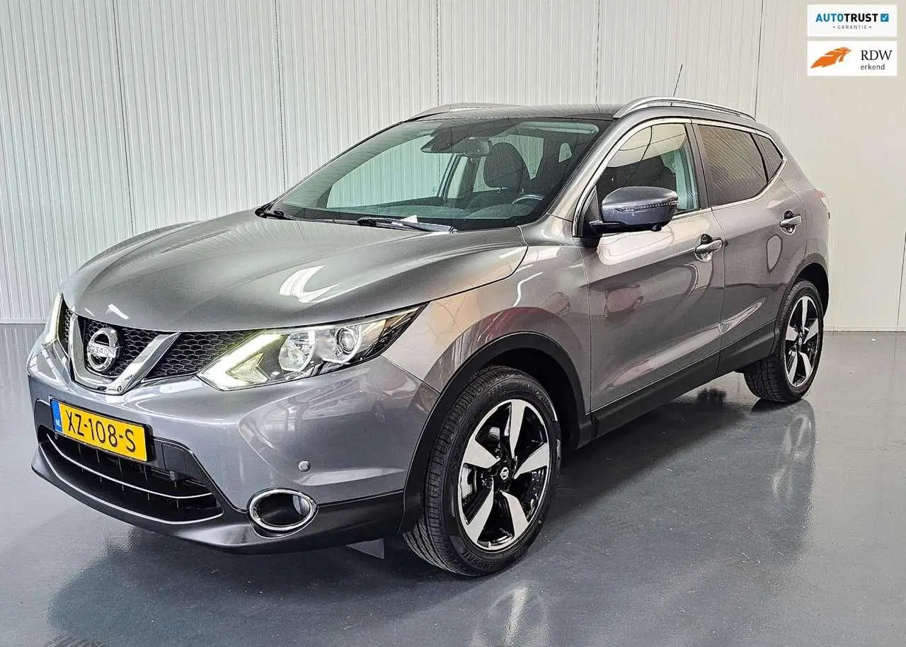 Photo 1 : Nissan Qashqai 2017 Essence