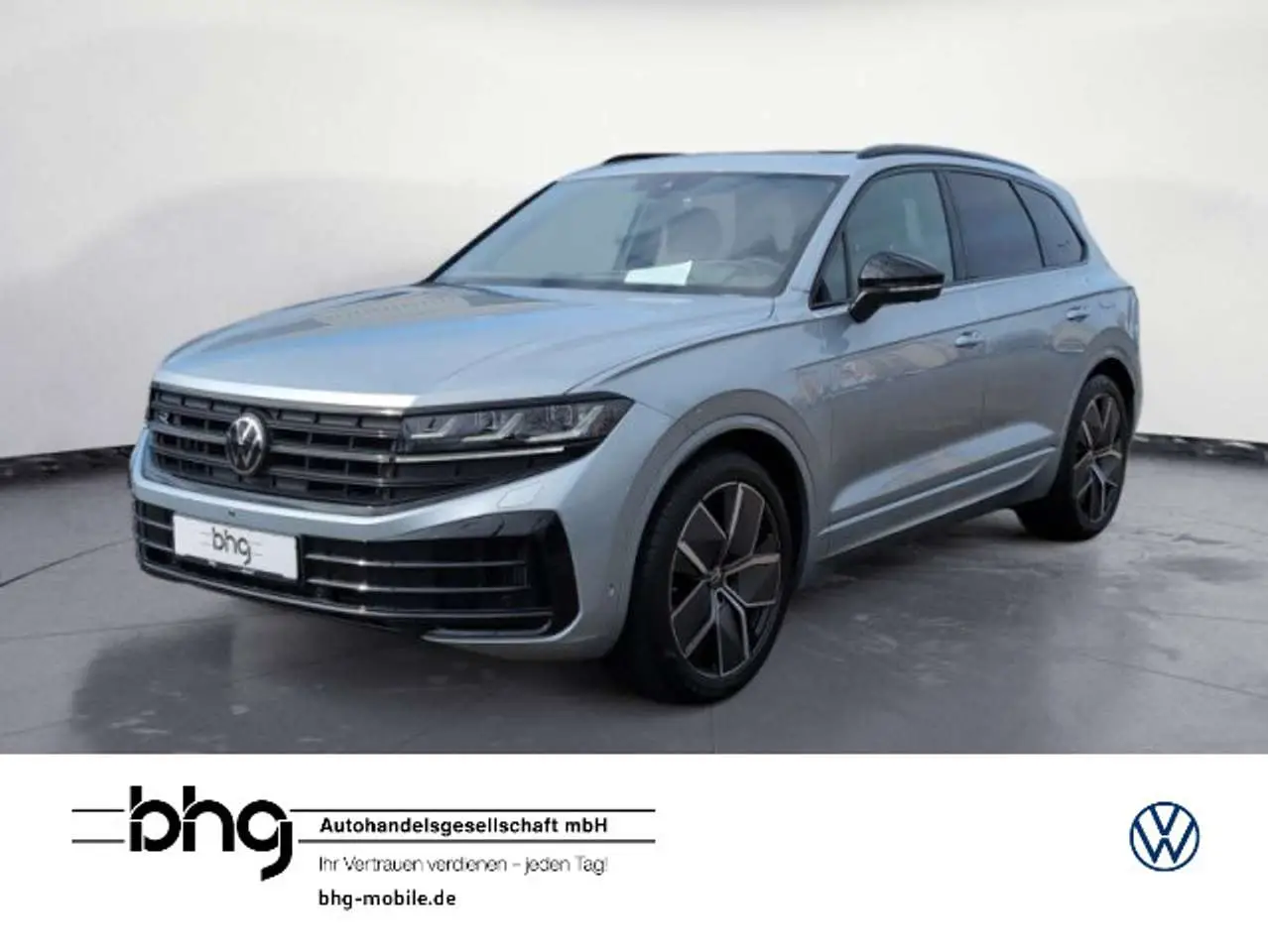 Photo 1 : Volkswagen Touareg 2024 Hybride