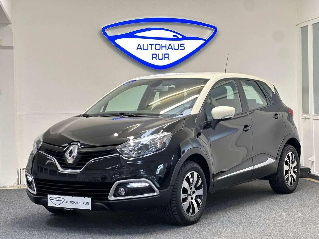 Photo 1 : Renault Captur 2016 Essence