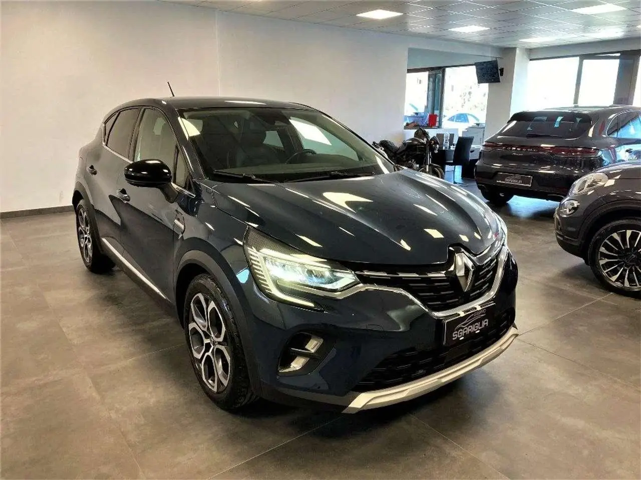 Photo 1 : Renault Captur 2021 LPG