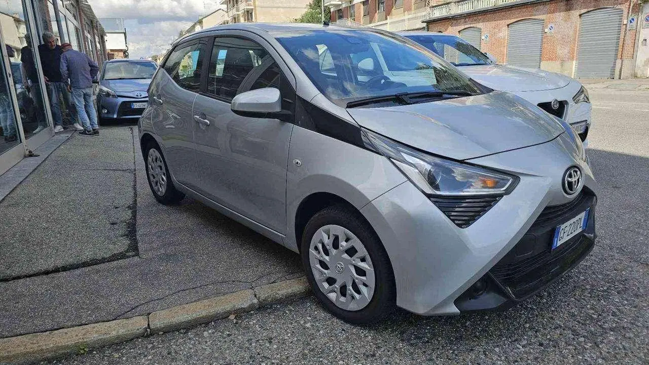 Photo 1 : Toyota Aygo 2021 Petrol