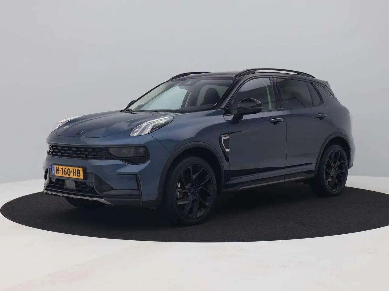 Photo 1 : Lynk & Co 01 2021 Hybrid