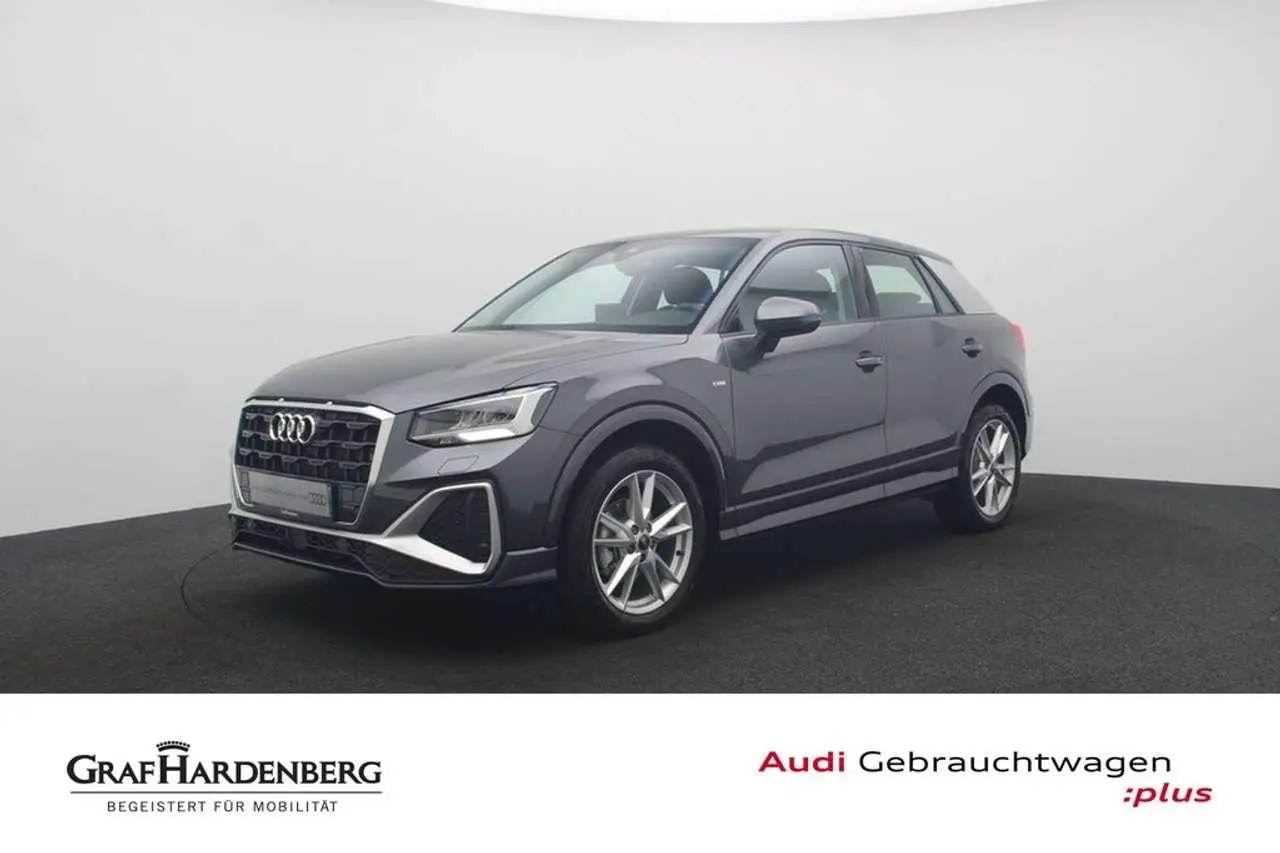 Photo 1 : Audi Q2 2024 Essence