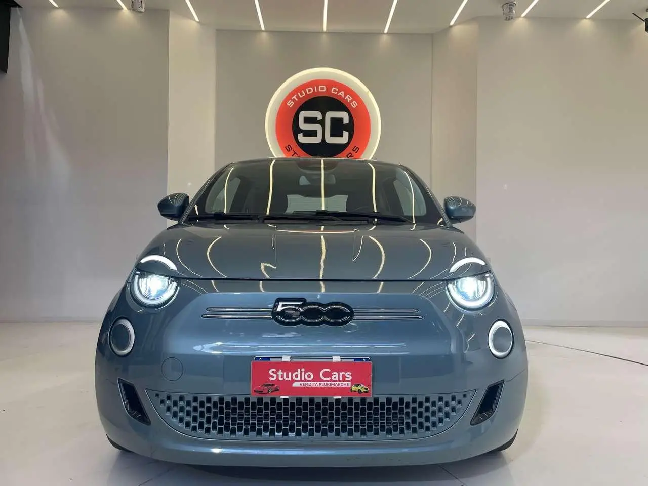 Photo 1 : Fiat 500 2021 Électrique