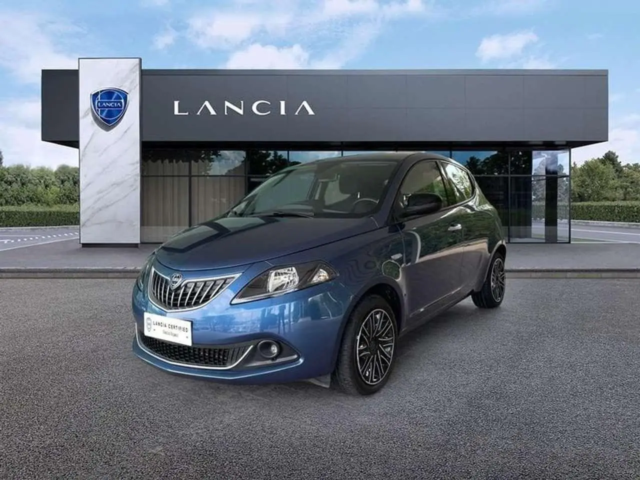 Photo 1 : Lancia Ypsilon 2022 Essence