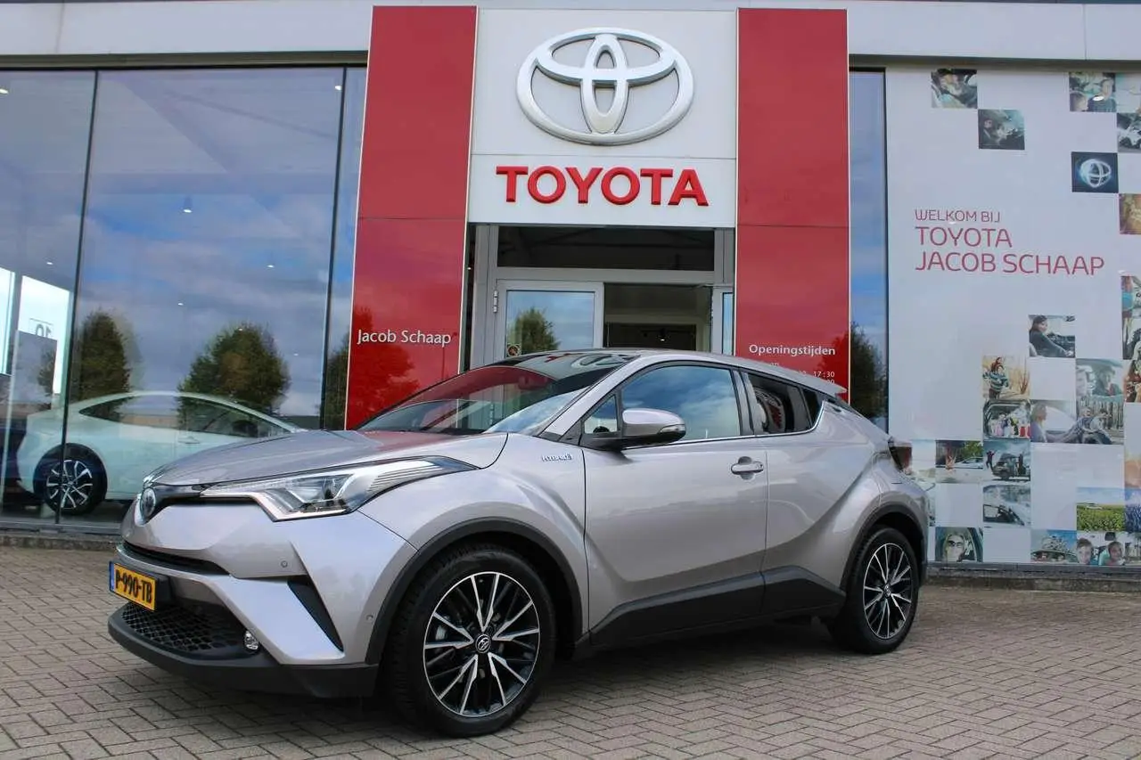 Photo 1 : Toyota C-hr 2020 Hybrid