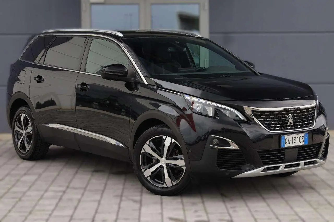 Photo 1 : Peugeot 5008 2020 Diesel